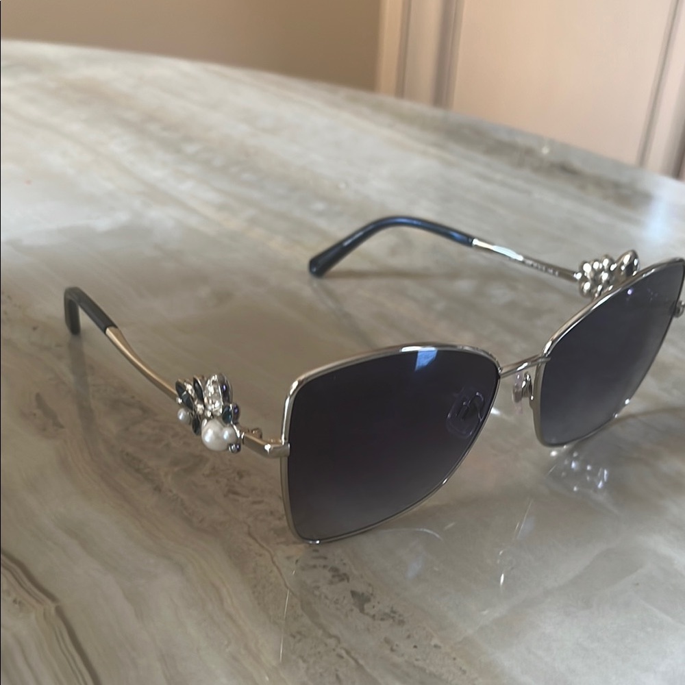 Swarovski Black Oversized Sunglasses with Crystal Embellishments - Picture 5 of 8